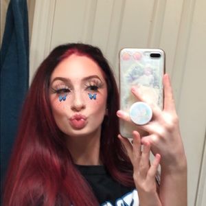 Meet your Posher, Corin